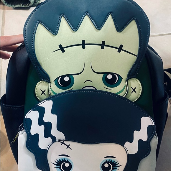 SOLD——-Universal Monsters Frankenstein Backpack - Picture 1 of 5
